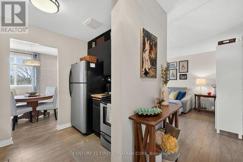 405 - 440 Central Avenue, London East (East F), ON - Indoor