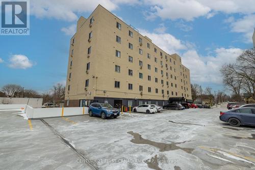 405 - 440 Central Avenue, London East (East F), ON - Outdoor
