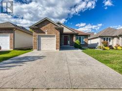 180 DRAPERS STREET Welland (Prince Charles), ON L3C 7N2