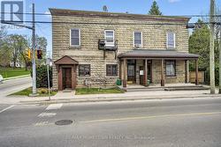 61 PEARL STREET E Brockville, ON K6V 1P6