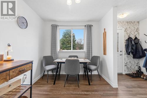 146 Bennett Street E, Goderich (Goderich (Town)), ON - Indoor Photo Showing Other Room