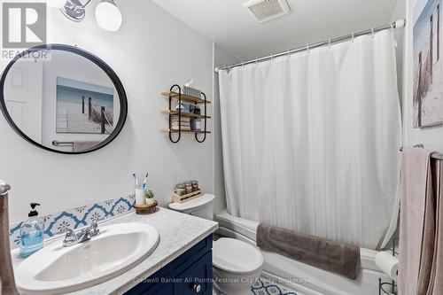 146 Bennett Street E, Goderich (Goderich (Town)), ON - Indoor Photo Showing Bathroom