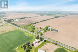 160 LAFONTAINE ROAD W Tiny, ON L9M 0H1