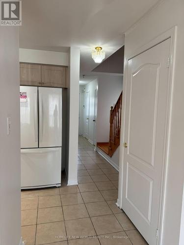 103 Cadillac Crescent, Brampton, ON - Indoor Photo Showing Other Room