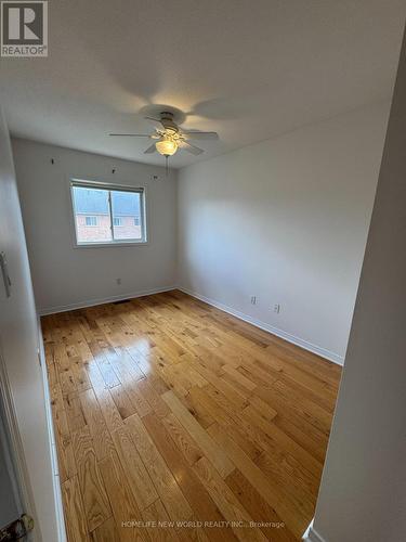 103 Cadillac Crescent, Brampton, ON - Indoor Photo Showing Other Room