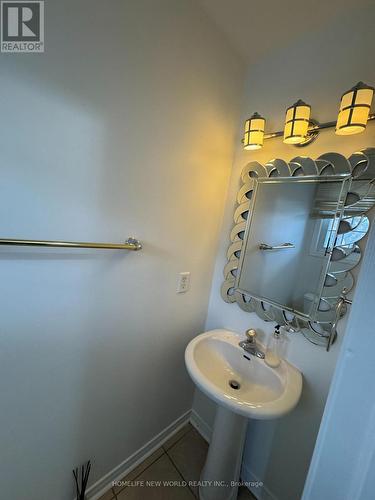 103 Cadillac Crescent, Brampton, ON - Indoor Photo Showing Bathroom
