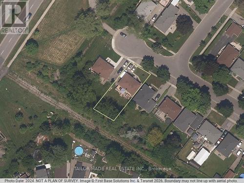 79 MOORE STREET  Brampton, ON L6X 1V2