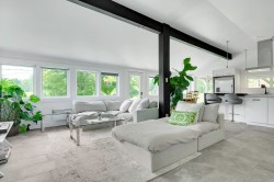 Salon - 