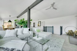 Salon - 