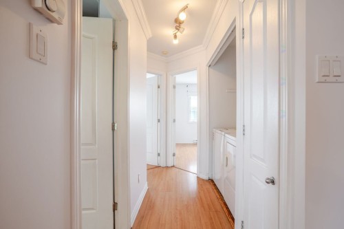 Passageway - 4-132 Rue Prince, Châteauguay, QC - Indoor Photo Showing Other Room