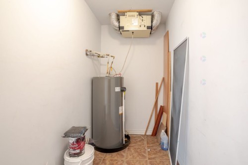 Storage - 4-132 Rue Prince, Châteauguay, QC - Indoor