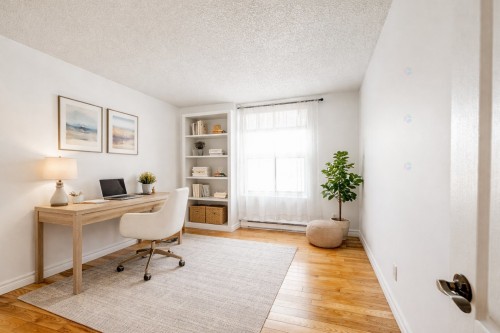 Bedroom - 204-30 Boul. Quinn, Longueuil (Le Vieux-Longueuil), QC - Indoor Photo Showing Office
