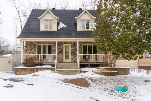 7921 Rue Bourdaloue  Laval (Auteuil), QC H7H 1Y1