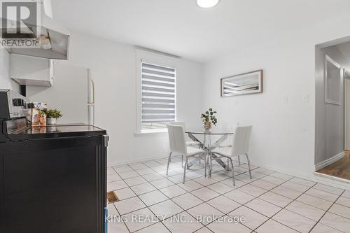 93 Water Street S, Cambridge, ON - Indoor Photo Showing Dining Room