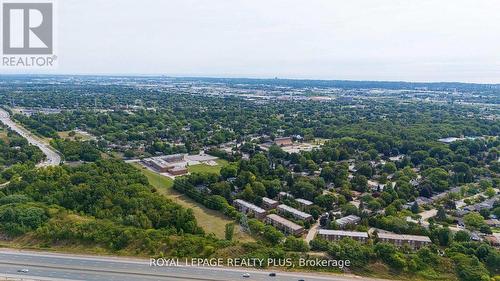 2063 Cavendish Drive, Burlington, ON - Outdoor With View