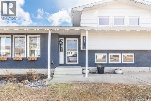 1266 Maybery Crescent, Moose Jaw, SK - Outdoor