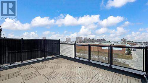 43 - 30 Liben Way, Toronto, ON - Outdoor