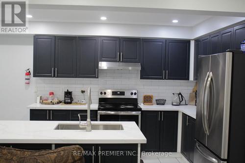 51 Mullholland Avenue, Cambridge, ON - Indoor Photo Showing Kitchen With Upgraded Kitchen