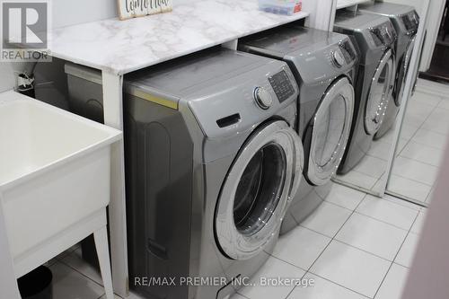 51 Mullholland Avenue, Cambridge, ON - Indoor Photo Showing Laundry Room