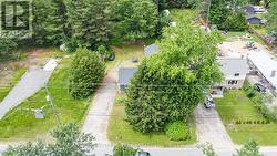 253 MAPLE STREET  Bracebridge, ON P1L 1K3