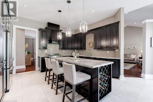 2462 Sideroad 2, Burlington, ON - Indoor