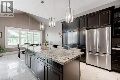 2462 Sideroad 2, Burlington, ON - Indoor Photo Showing Kitchen With Upgraded Kitchen