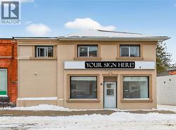 6 CAYUGA Street N Cayuga, ON N0A 1E0