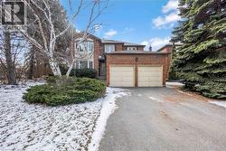 4037 CHADBURN Crescent  Mississauga, ON L5L 3X3