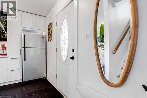 View of foyer entrance - 624 Burgess Avenue, Hamilton, ON - Indoor Photo Showing Other Room