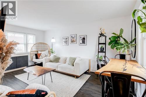 Living area with wood finished floors - 624 Burgess Avenue, Hamilton, ON - Indoor Photo Showing Living Room