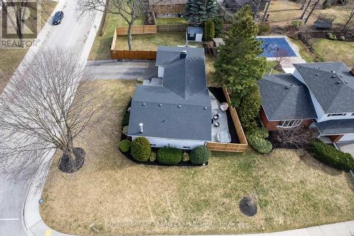 1484 Moss Glen Road, Burlington, ON - Outdoor