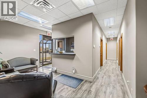 261 Shepherd, Windsor, ON 