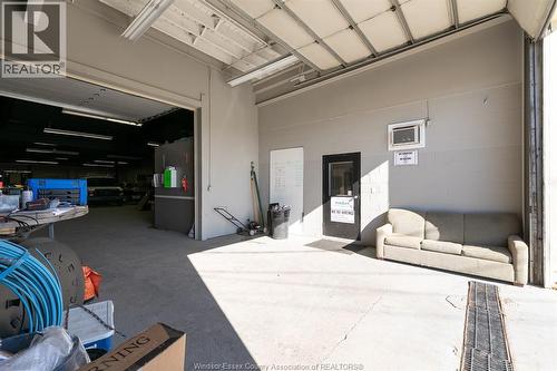 261 Shepherd, Windsor, ON 