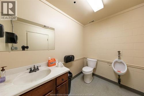 261 Shepherd, Windsor, ON 