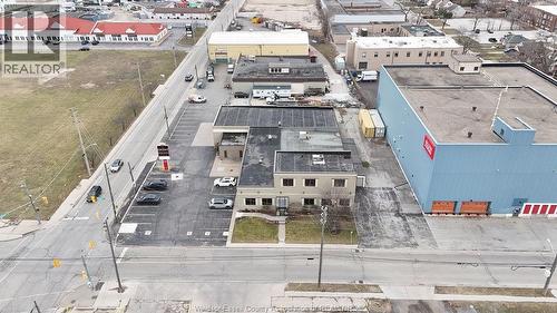 261 Shepherd, Windsor, ON 