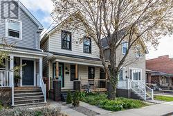 28 PICTON STREET W  Hamilton, ON L8L 1E2