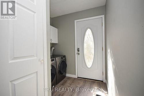 1847 Walkley Road, Ottawa, ON - Indoor Photo Showing Laundry Room