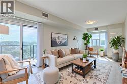 595 STRASBURG Road Unit# 211 Kitchener, ON N2E 4J1