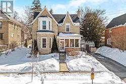 6 QUEEN STREET  Halton Hills, ON L7G 2E4