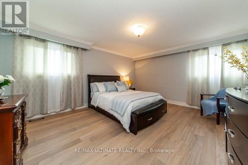 2589 Trident Avenue, Mississauga, ON - Indoor Photo Showing Bedroom