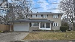 33 SILVERVIEW DRIVE  Toronto, ON M2M 2B5