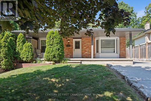 7 ROLLSCOURT GARDENS  London North (North K), ON N6G 1L9