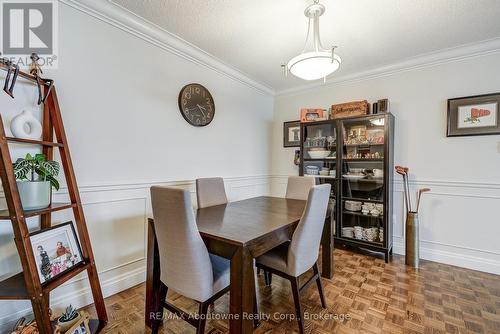 401 - 212 Kerr Street, Oakville (Co Central), ON - Indoor Photo Showing Dining Room
