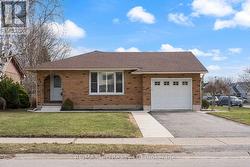 24 DENRICH AVENUE  Tillsonburg, ON N4G 4W2