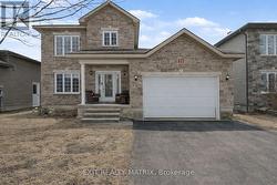 28 HONORE CRESCENT The Nation, ON K0A 2M0