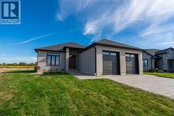 3559 PAUL CRESCENT  Plympton-Wyoming, ON N0N 1E0