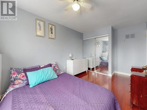 9 Malabar Crescent, Brampton, ON - Indoor Photo Showing Bedroom