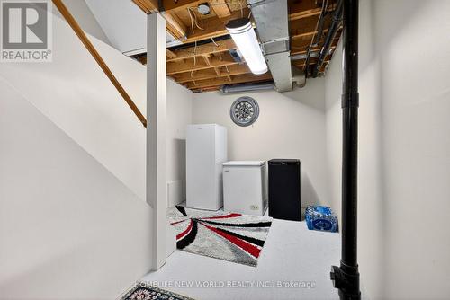 74 Heathcliffe Square, Brampton, ON - Indoor Photo Showing Other Room