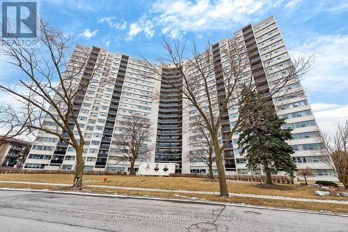 602 - 530 LOLITA GARDENS  Mississauga, ON L5A 3T2