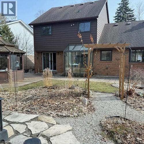 The pathways wind through the gorgeous gardens. - 54 Glenwood Drive, Kitchener, ON - Outdoor
